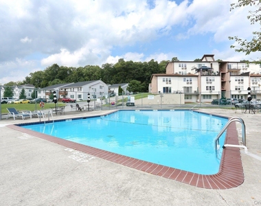 205 Concord Lane - Photo Thumbnail 2