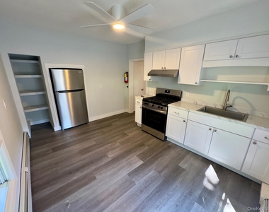 130 Mahopac Avenue - Photo Thumbnail 3