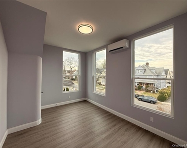 222 Primrose - Photo Thumbnail 13