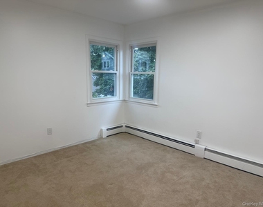 306 Hamilton Avenue - Photo Thumbnail 10