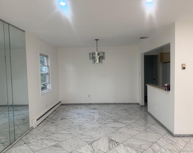 306 Hamilton Avenue - Photo Thumbnail 3