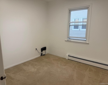306 Hamilton Avenue - Photo Thumbnail 8
