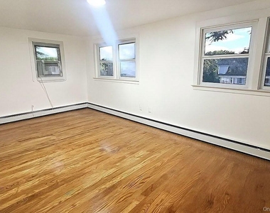 308 40th Street - Photo Thumbnail 3