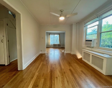 20 Garden Street - Photo Thumbnail 6