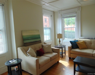 205 Union Street - Photo Thumbnail 1