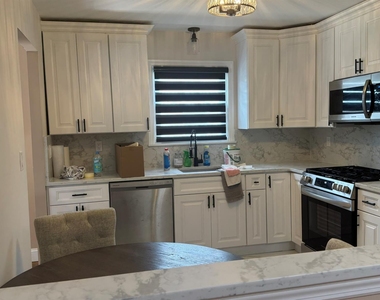144-37 26th Avenue - Photo Thumbnail 4