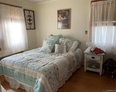 24 Oswego Avenue - Photo Thumbnail 5
