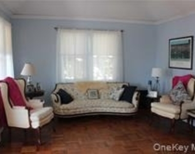 24 Oswego Avenue - Photo Thumbnail 2