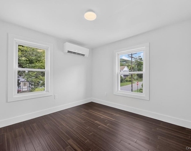21 Judson Street - Photo Thumbnail 20