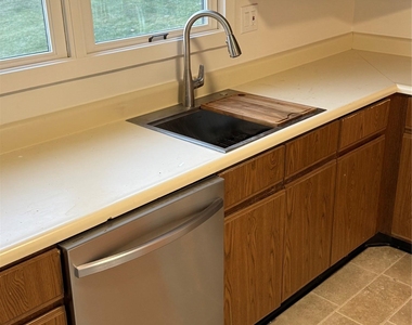 55 Hillside Avenue - Photo Thumbnail 7