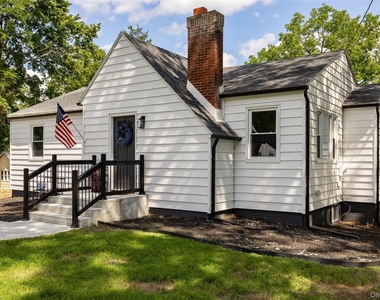 34 Lakeview Avenue - Photo Thumbnail 1