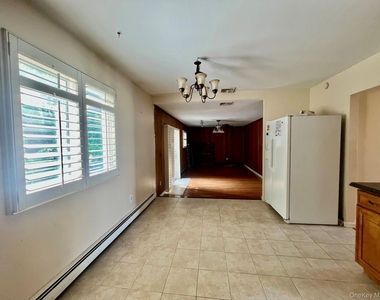 69 Bellwood Avenue - Photo Thumbnail 10