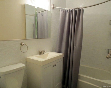 106 Mariners Way - Photo Thumbnail 6