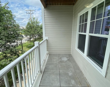 74 Weibel Avenue - Photo Thumbnail 4