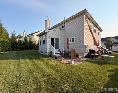 87 Timber Hill Drive - Photo Thumbnail 27