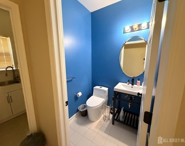 87 Timber Hill Drive - Photo Thumbnail 34