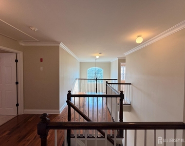 87 Timber Hill Drive - Photo Thumbnail 4