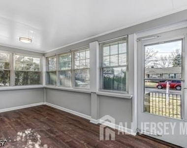 158 Stout Avenue - Photo Thumbnail 19
