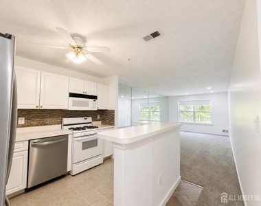 207 Prestwick Way - Photo Thumbnail 6
