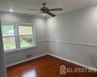 16 Wakefield Drive - Photo Thumbnail 29