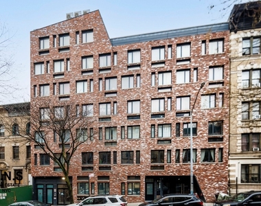531 W 159th Street - Photo Thumbnail 5