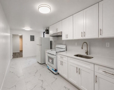 87 Clinton Street - Photo Thumbnail 8