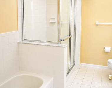 727 Lucy Court - Photo Thumbnail 10