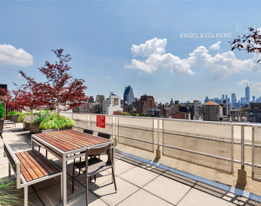 121 W 19th Street - Photo Thumbnail 8