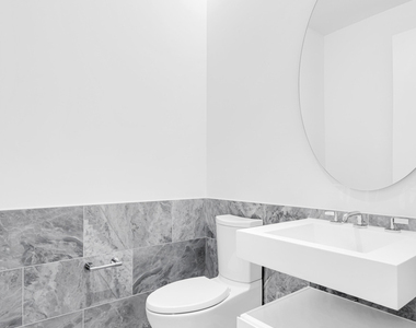 15 W 61st Street - Photo Thumbnail 11