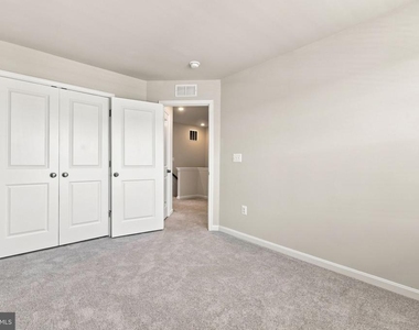 432 Seeback Dr - Photo Thumbnail 26
