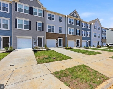 432 Seeback Dr - Photo Thumbnail 32