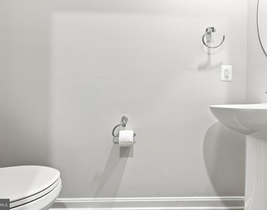432 Seeback Dr - Photo Thumbnail 6