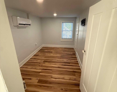 1261 Hammonds Mill Road - Photo Thumbnail 12