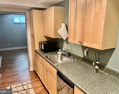 80 Cardinal Forest Drive - Photo Thumbnail 3