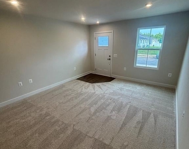 4347 Southerby Drive - Photo Thumbnail 3