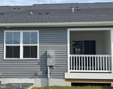 4347 Southerby Drive - Photo Thumbnail 36