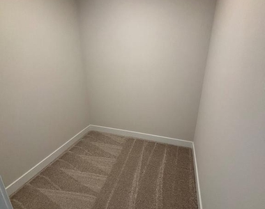 4347 Southerby Drive - Photo Thumbnail 26