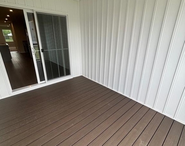 4347 Southerby Drive - Photo Thumbnail 13