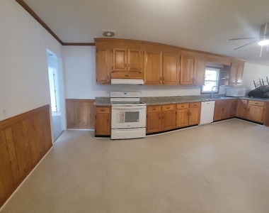 113 Southgate Avenue - Photo Thumbnail 2
