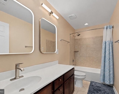 16355 Boatswain Circle - Photo Thumbnail 17