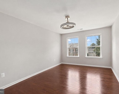 16355 Boatswain Circle - Photo Thumbnail 15