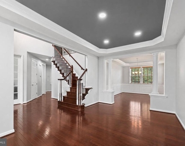 16355 Boatswain Circle - Photo Thumbnail 2