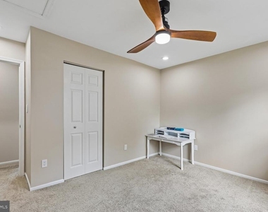 3504 Lacrosse Court - Photo Thumbnail 37