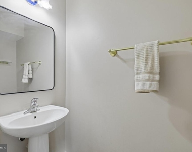 3504 Lacrosse Court - Photo Thumbnail 26