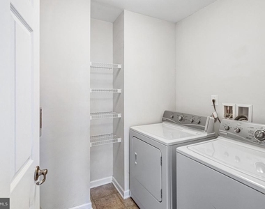 15072 Leicestershire Street - Photo Thumbnail 13