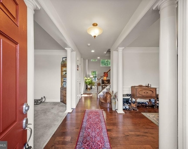9405 Lomax Forest Drive - Photo Thumbnail 7