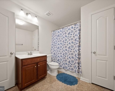 9405 Lomax Forest Drive - Photo Thumbnail 38