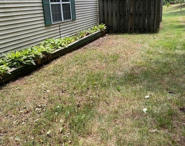 8701 Point Of Woods Drive - Photo Thumbnail 15