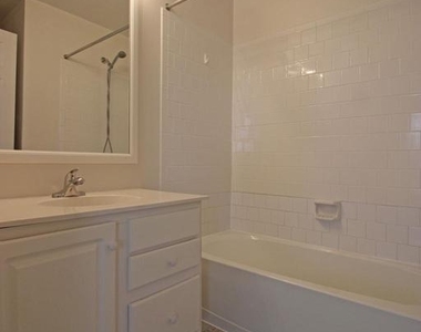 21783 Baldwin Square - Photo Thumbnail 15