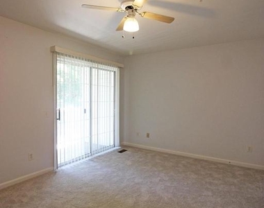 21783 Baldwin Square - Photo Thumbnail 18